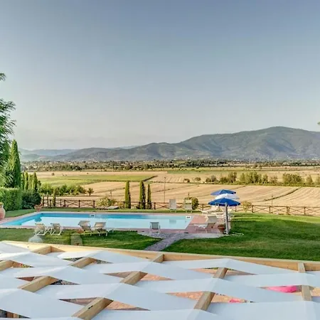 Fratticciola Sleeps 24 With Pool Air Con And Wifi 哥尔顿