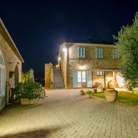 别墅 Fratticciola Sleeps 24 With Pool Air Con And Wifi 哥尔顿