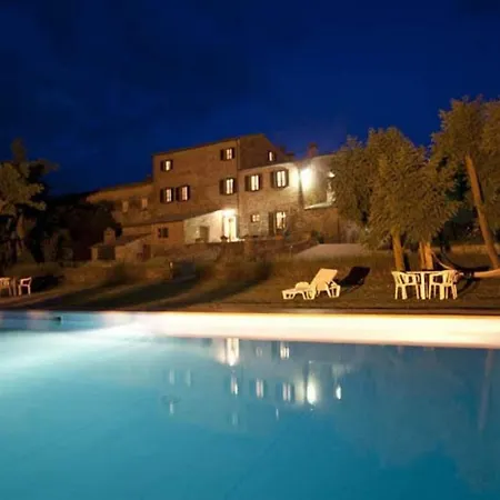 Fratticciola Sleeps 24 With Pool Air Con And Wifi 哥尔顿
