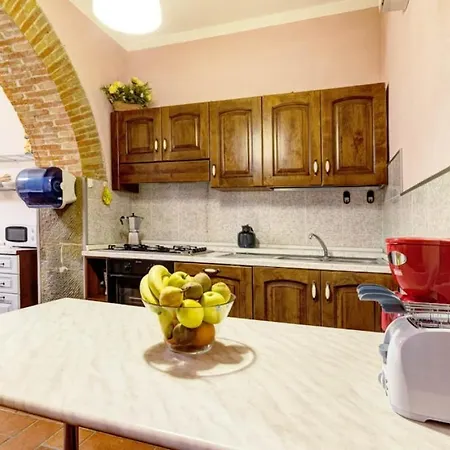 Fratticciola Sleeps 24 With Pool Air Con And Wifi *