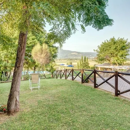 Fratticciola Sleeps 24 With Pool Air Con And Wifi *